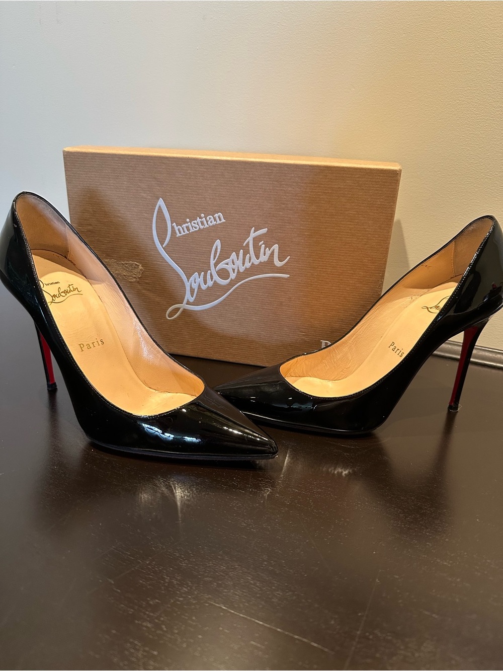 Christian Louboutin Decollete (size 8)